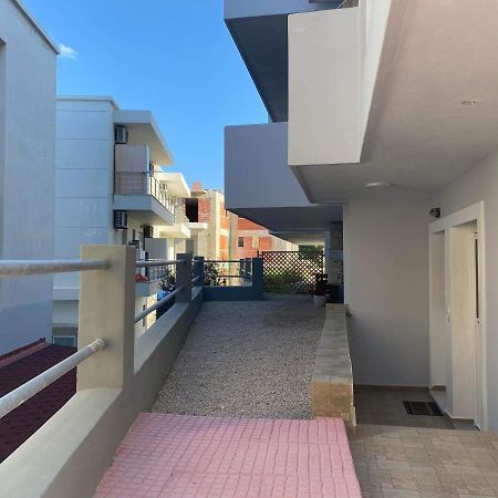 Holiday Center كارباثوس المظهر الخارجي الصورة